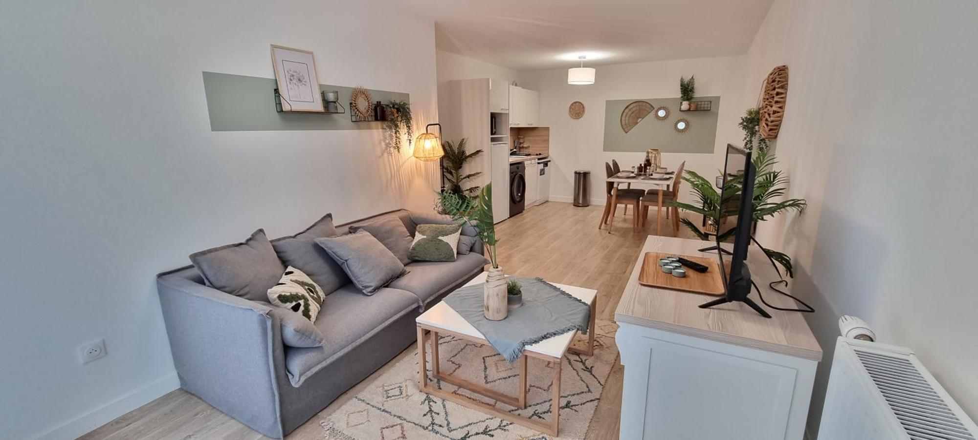 Apartment De *