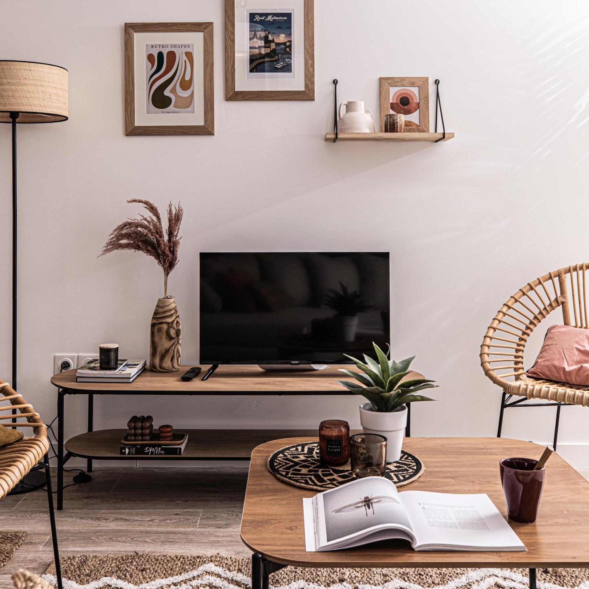 Apartment De *